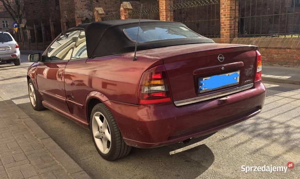 Opel Astra Bertone kabriolet kupiony w Polsce Chełmno sprzedam
