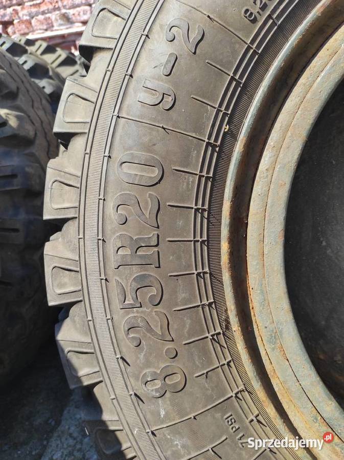 Opony voltyre Stomil 825 R20 sprzedam