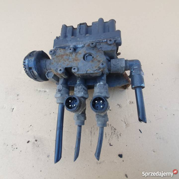 ZAWÓR PODUSZEK 4728800010 ciężarowe Pozostałe