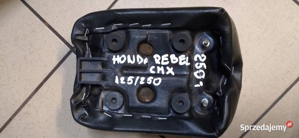 Kanapasiedzenie pasażerakierowcy Honda Rebel CMX Elementy nadwozia Jawiszowice sprzedam