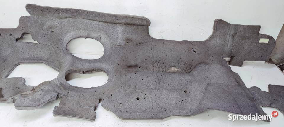 WYGŁUSZENIE ŚCIANY GRODZIOWEJ AUDI A1 8X1863925A Przystajń
