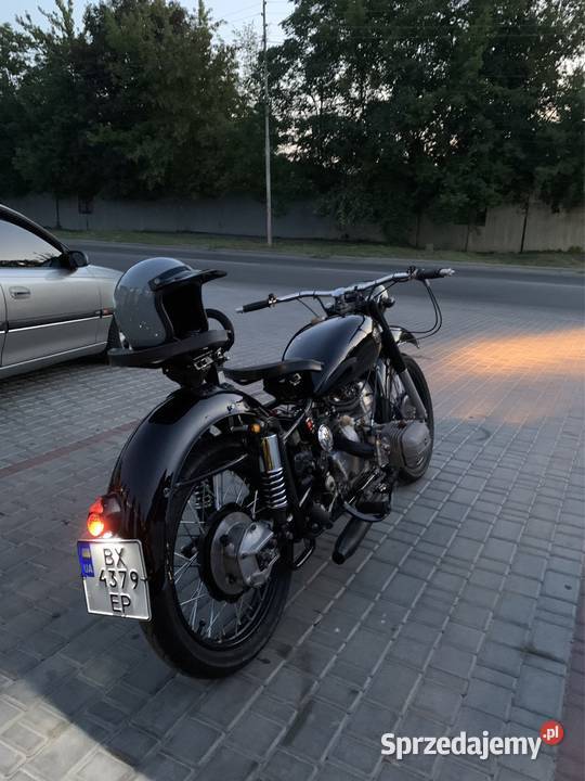 Motocykl Dnepr MT 11 produkcji 1989 Rok produkcji 1989 Motoryzacja Poznań