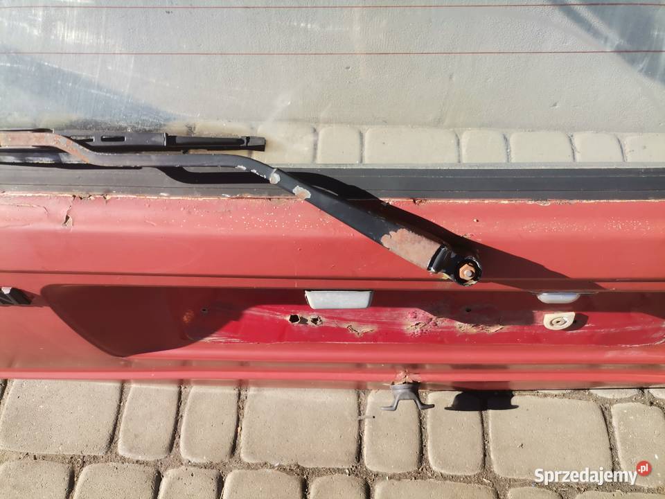 VW PASSAT B2 KOMBI TYLNA KLAPA BAGAŻNIKA osobowe Nowy Sącz