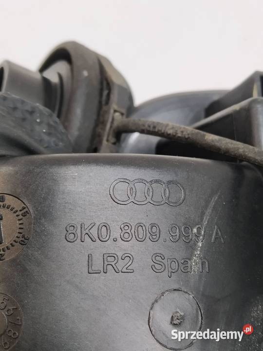 KLAPKA WLEWU PALIWA LY9C 8K0809999A Audi A4 IV Klapki wlewu paliwa