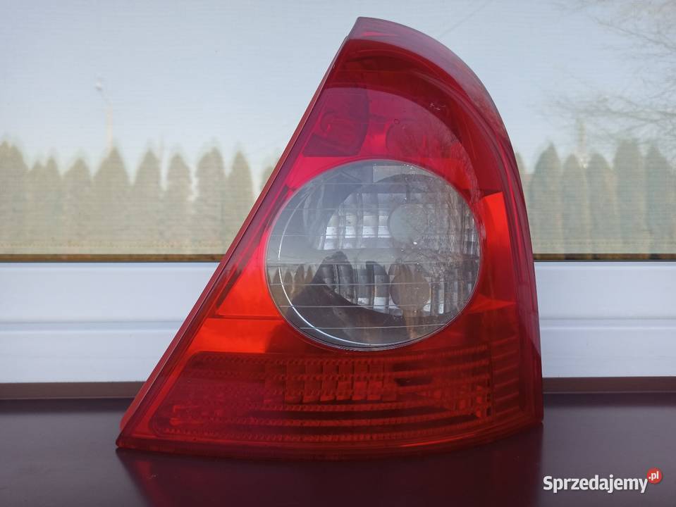 Renault Clio II 2 lampa tył tylna prawa oryginał łódzkie Sieradz