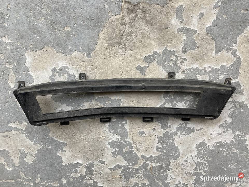 Ramka w grill DS3 2012 Rok produkcji 2012 Karoseria Karoseria Winiary