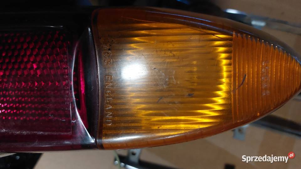 Austin a 60 lampy tył