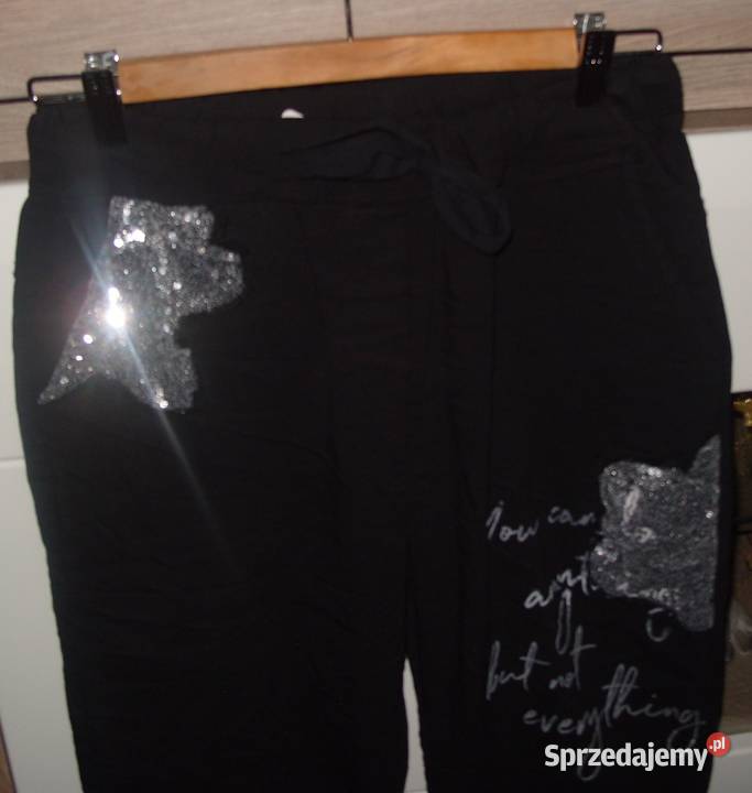 Gumowane spodenki rybaczki gnieciuchy cekiny r