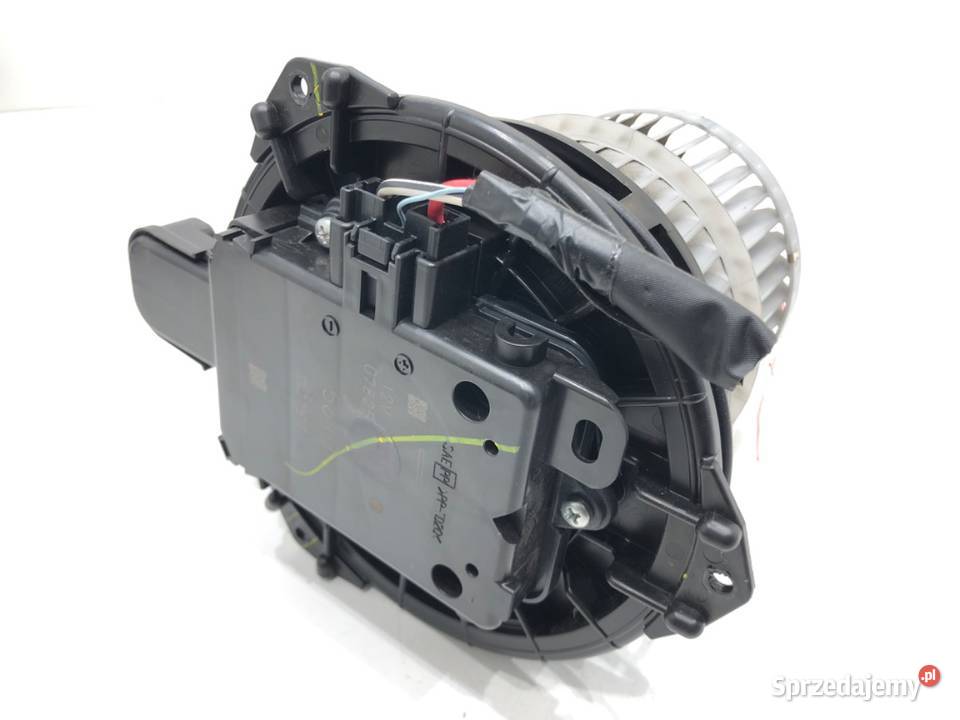 DMUCHAWA NAWIEWU TOYOTA COROLLA E21 WENTYLATOR