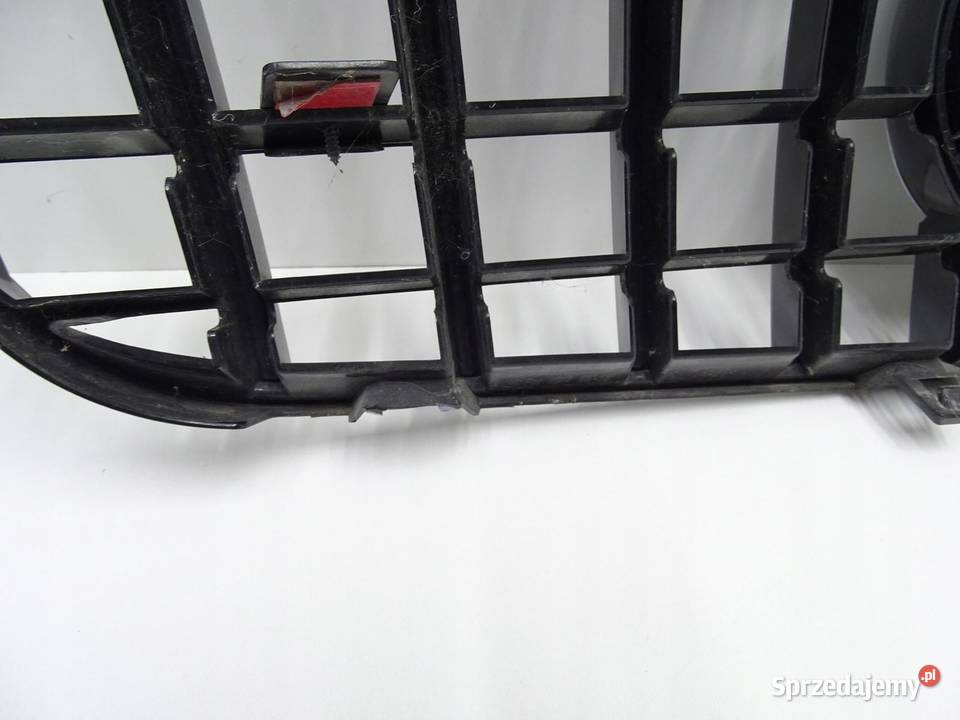 ATRAPA GRILL ZDERZAKA CHŁODNICY MERCEDES W212