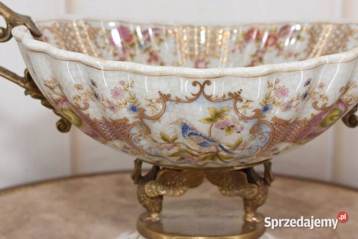 Niebieska Patera Stojąca z Łabędziami Porcelana