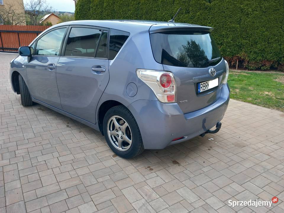 TOYOTA VERSO 20 D4D Panorama Hak Alufelgi