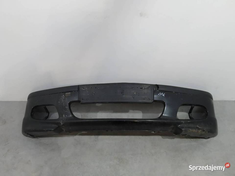ZDERZAK PRZÓD MPAKIET CZARNY USZKODZONY Bmw Rok produkcji 2001