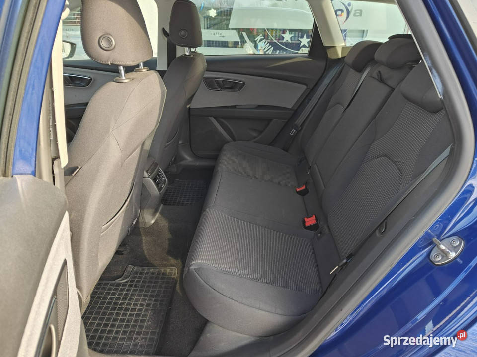 Seat Leon III 2012 światła przeciwmgielne Karczew