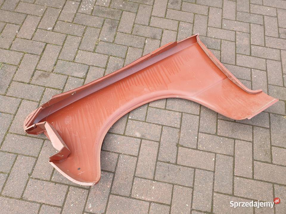Błotnik prawy przedni Polski Fiat 125p wczesny Części samochodowe Poznań sprzedam