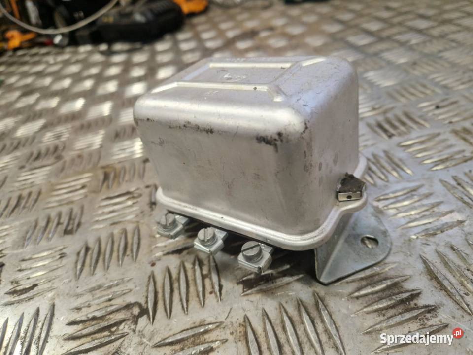 Regulator napięcia nowy Elmot A1 R615K 12V 25A Krosno