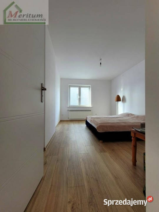 Mieszkanie 14713m2 3 pokoje Krosno parter sprzedam