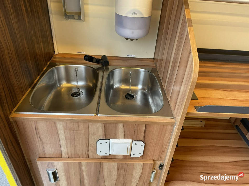 Renault Master Autosklep pieczyw Sklep