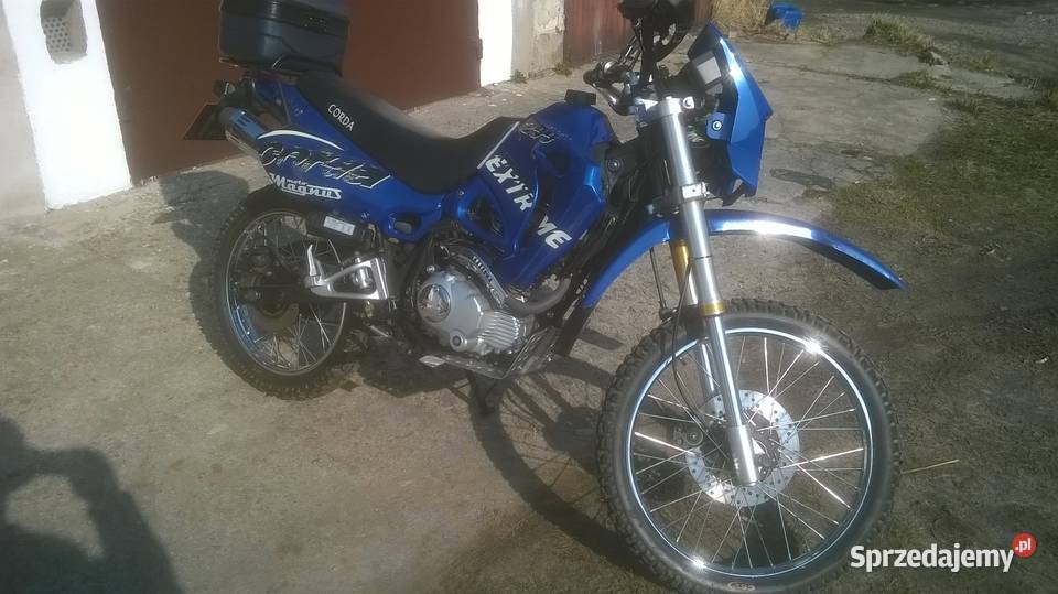 Moto Magnus Corda 200