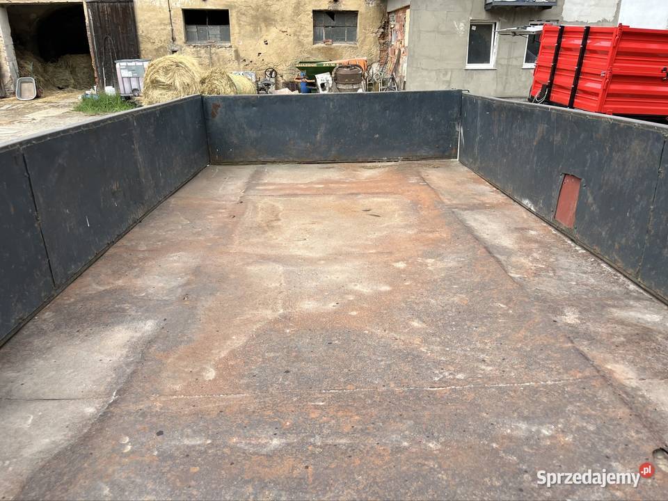 Przyczepa wywrotka nieuszkodzony Pieszyce