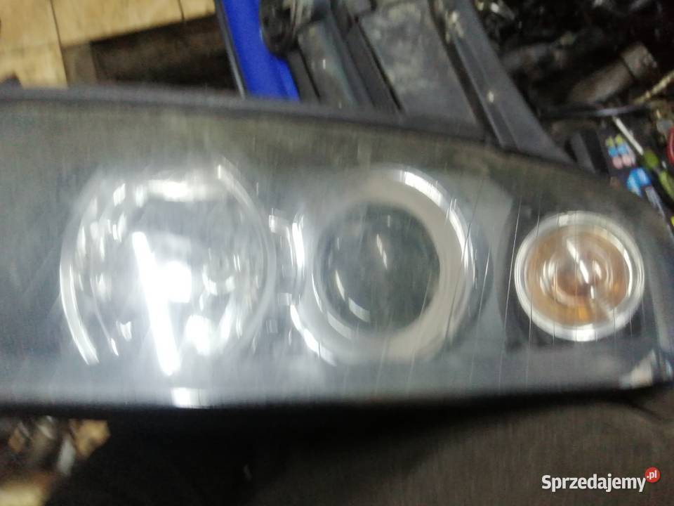 Lampy xennon Audi a4b6 Wińsko