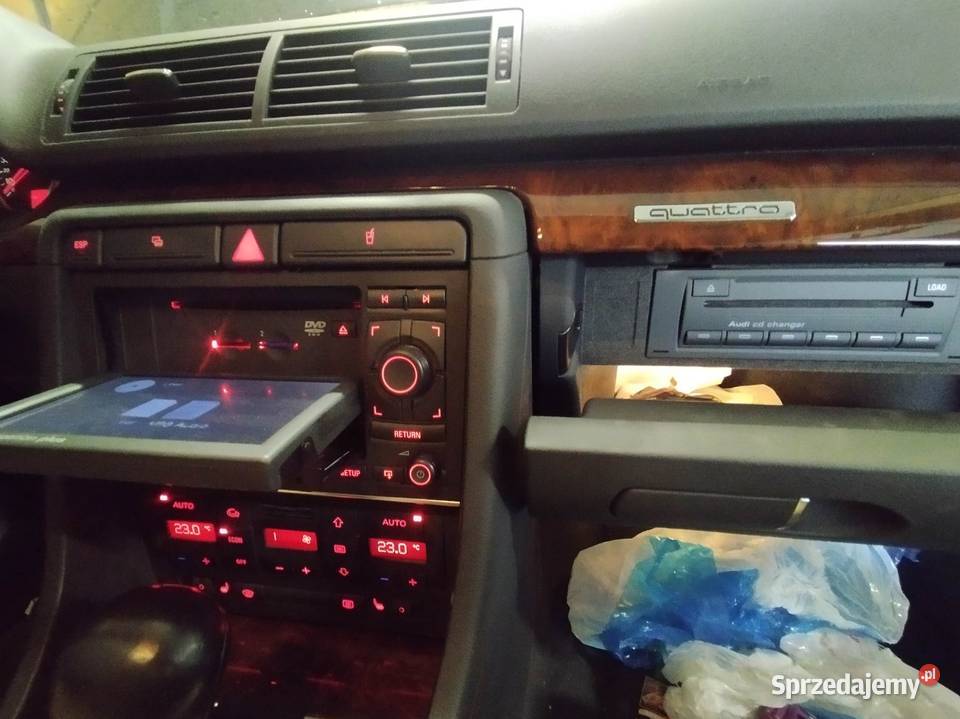 Audi A4 B7 32 Quattro uszkodzne dolnośląskie Bogatynia
