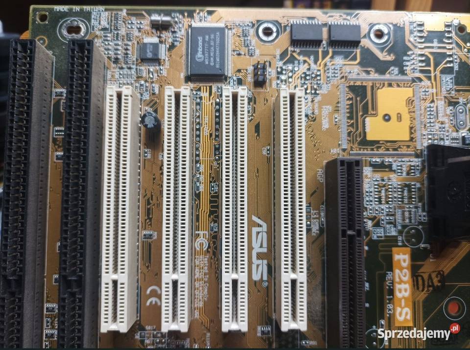 Asus P2BS Poznań