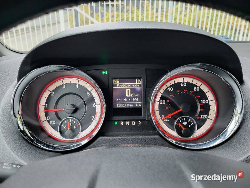 36l Pentastar 283Wersja GTZadbany7 Miejsc Warszawa sprzedam