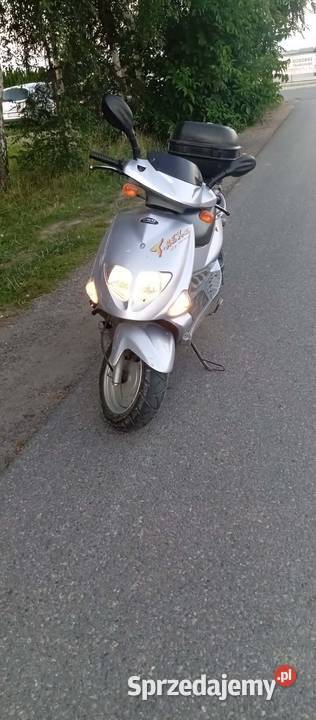 Sprzedam skuter Piaggio pgo Piaggio Motocykle, skutery, quady Nockowa sprzedam