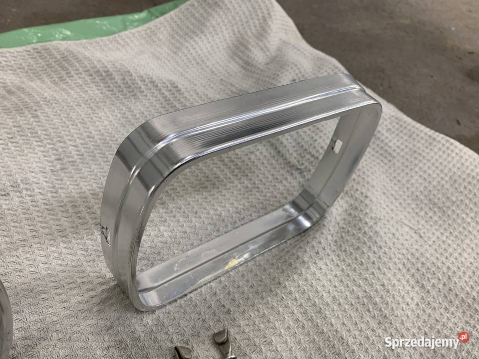 Chrom ramki lamp Fiat 126p aluminiowe oryginalne małopolskie Kraków