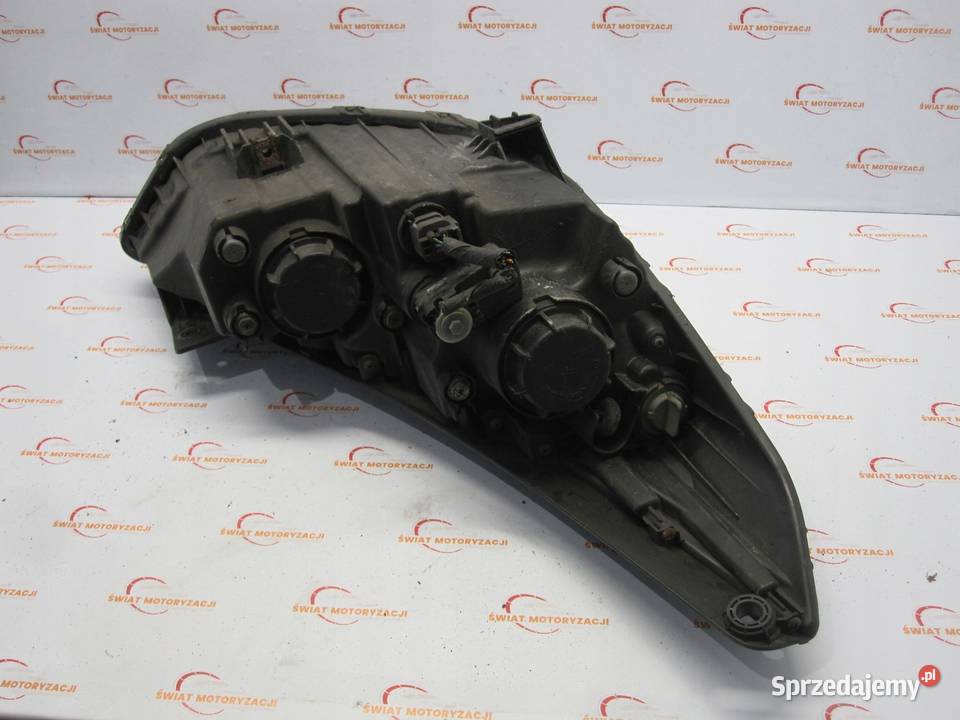 HYUNDAI ix35 I 11r lampa lewa przód 921012Y Kielce