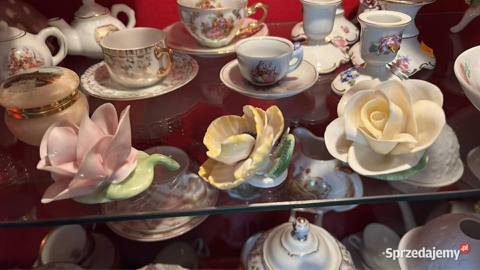 Porcelanowy kwiatek Syg Von SchierholzPlaue Gdańsk