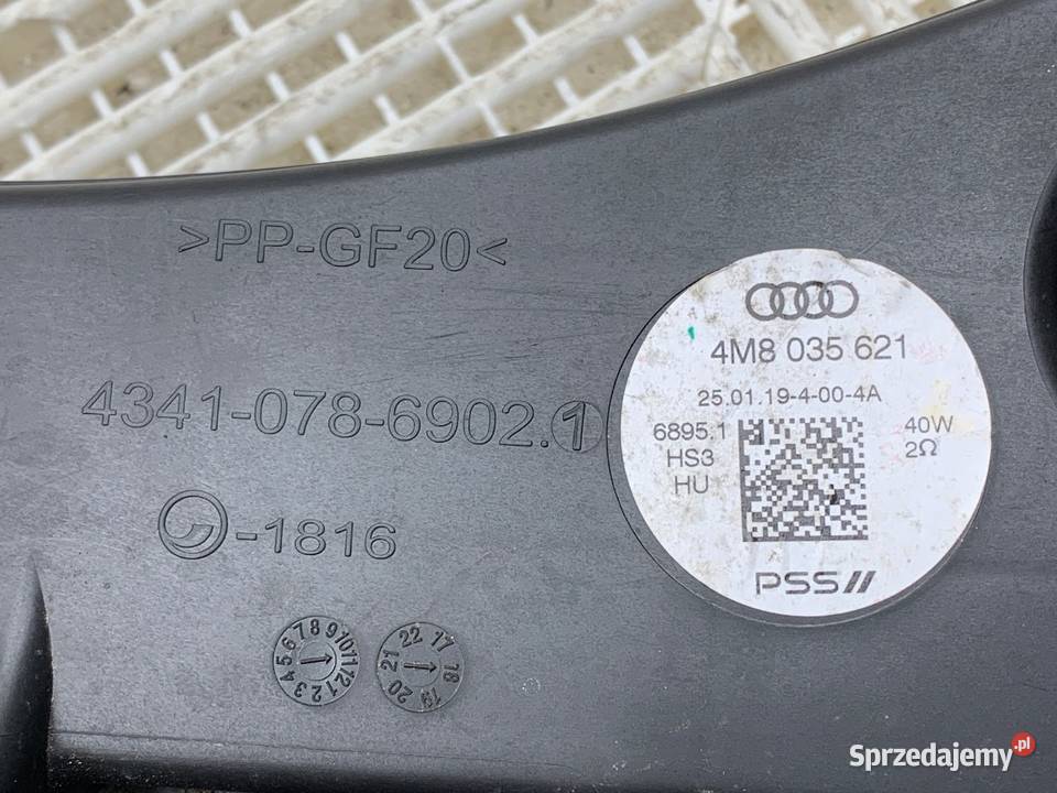 SUBWOOFER AUDI Q8 4M8035621 SUV GŁOŚNIK