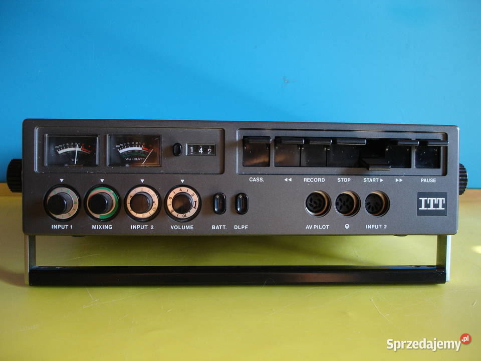Magnetofon ITT STEREO RECORDER 740AV Zielona Góra
