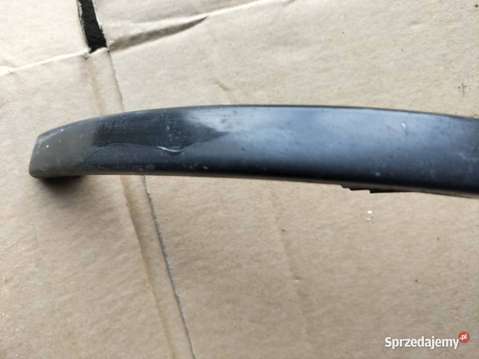 AUDI 80 B4 LISTWA POD LAMPE REFLEKTOR HOKEJ