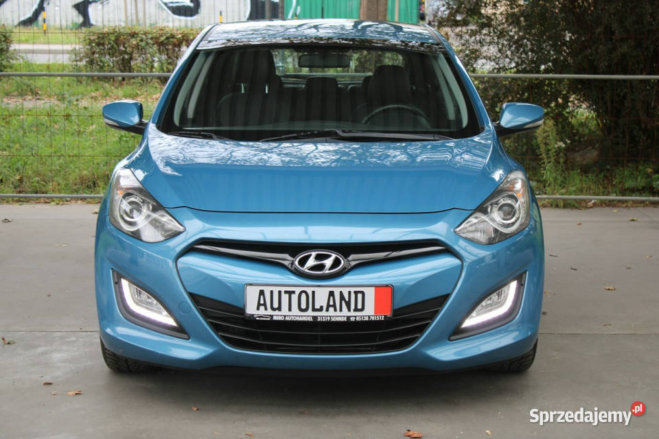 Hyundai i30 PREMIUMOrglakierBogate światła przeciwmgielne i30 Gliwice