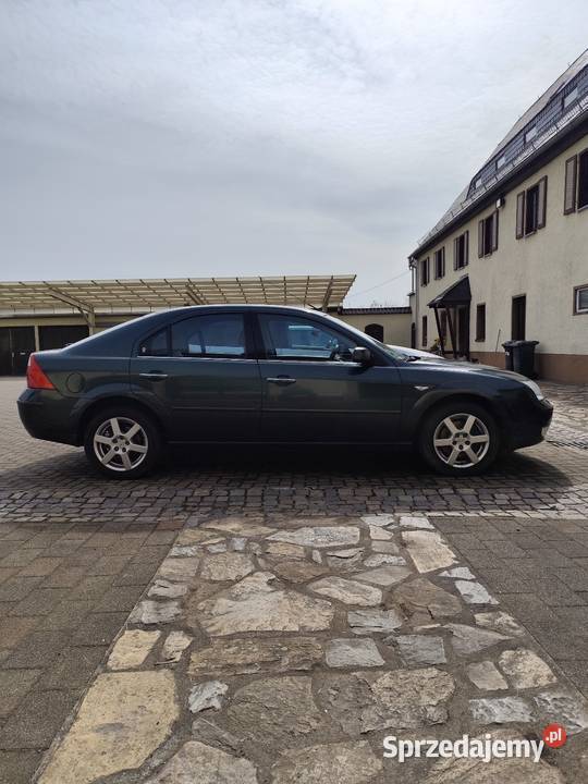 Ford Mondeo MK3 20 Benz niski przebieg stan centralny zamek