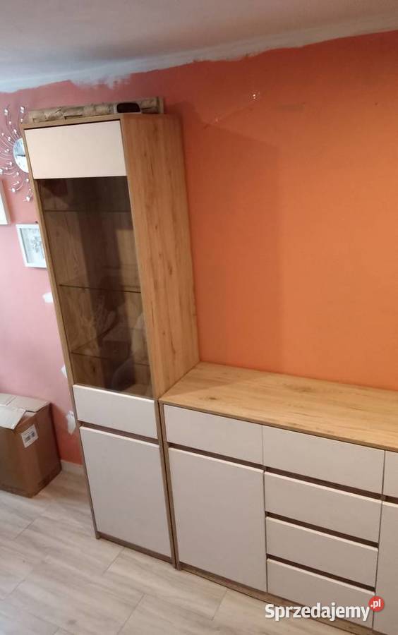 Sprzedam Komode z Witryną Komplet Kolor Biały 208cm Golub-Dobrzyń