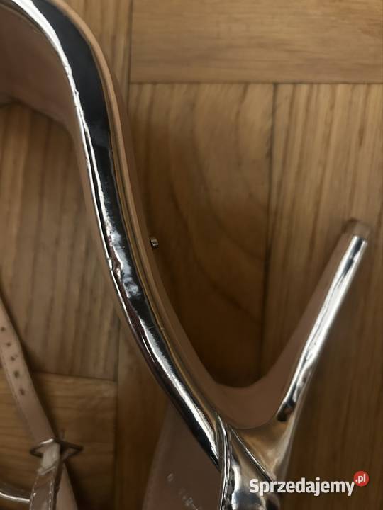 Srebrne szpilki DeeZee rozmiar 39 Damskie