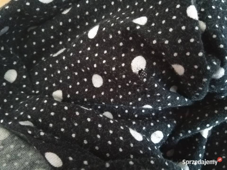 Czarna bluzka długa bokserka w białe kropki Krosno