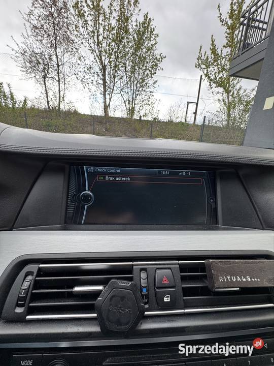 BMW F10 535i M PAKIET podgrzewane fotele Seria 5 Białystok