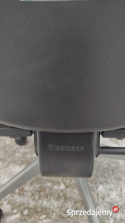 Krzesło Steelcase Lets B czerwone Dostępne 3