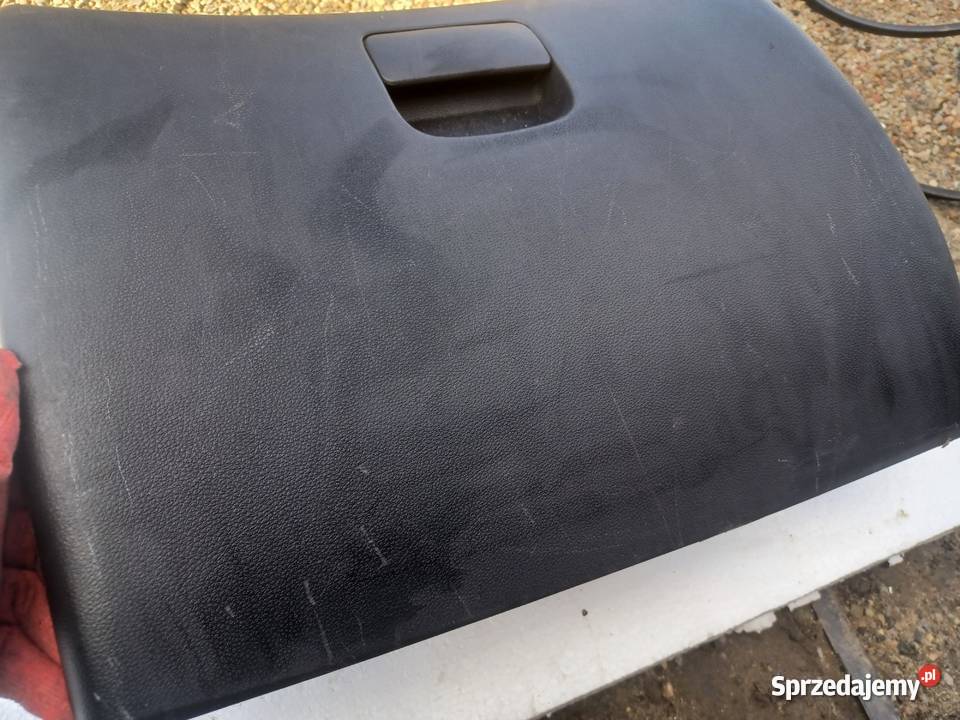 Schowek Pasażera Kia Carens 2 sprzedam