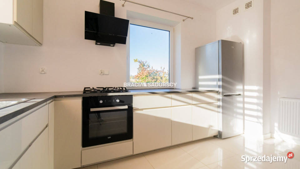 Dom bliźniak sprzedam Wola Luborzycka 250m2 mieszkalny