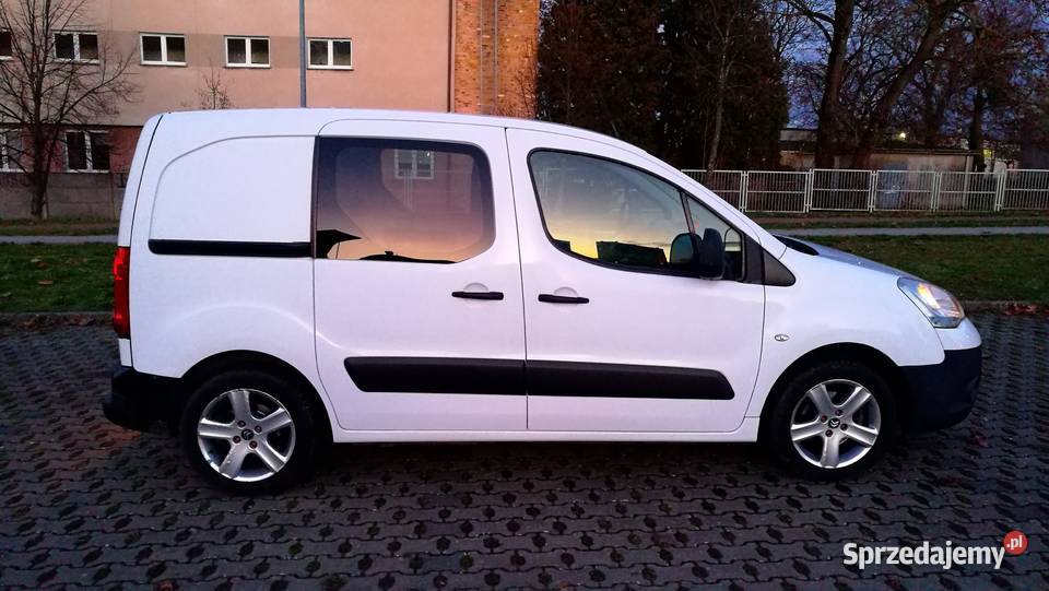 Citroen Berlingo 16 HDI 2013r Klimatyzacja Hak Berlingo Szczecin sprzedam
