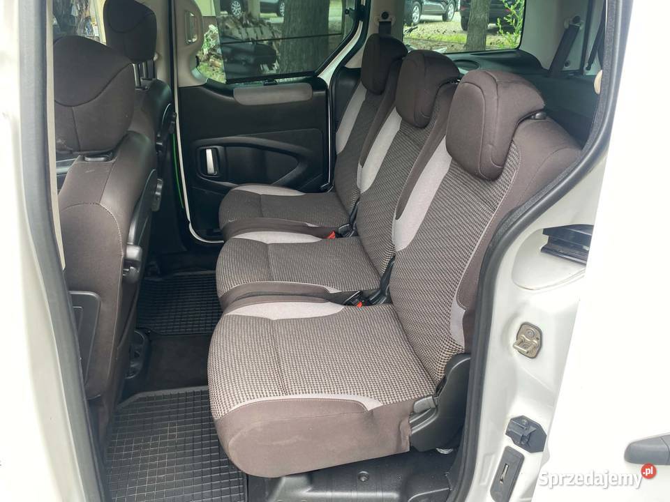 Peugeot Partner 16HDI 2014r 7 osobowy Zarejestrowany w Polsce Białystok sprzedam