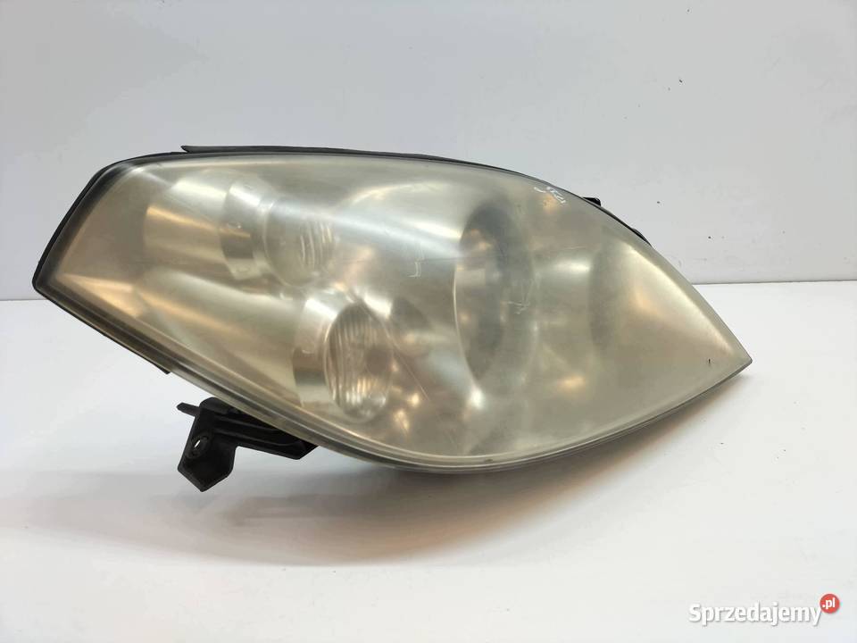 LAMPA PRZÓD PRAWA P12 26010AU80B 1EJ23801002