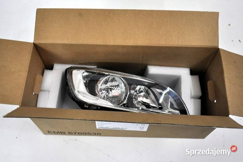 VOLVO V60CC lift prawa lampa reflektor eur NOWA Gadgety motoryzacyjne Bielany Wrocławskie