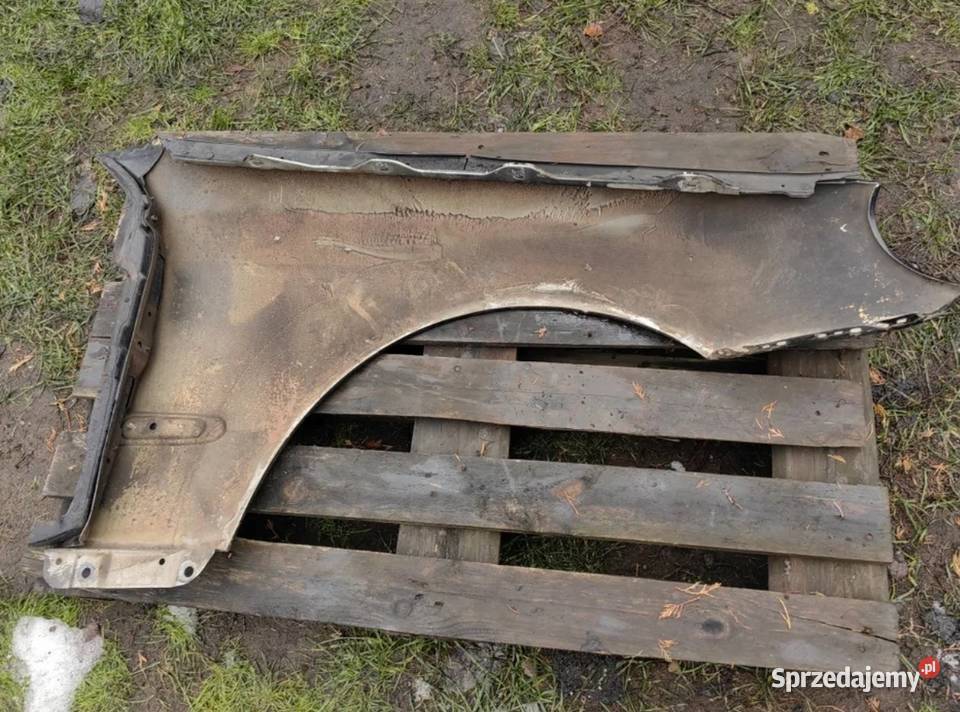 Błotnik lewy przód Mercedes CLK w209 osobowe Żory