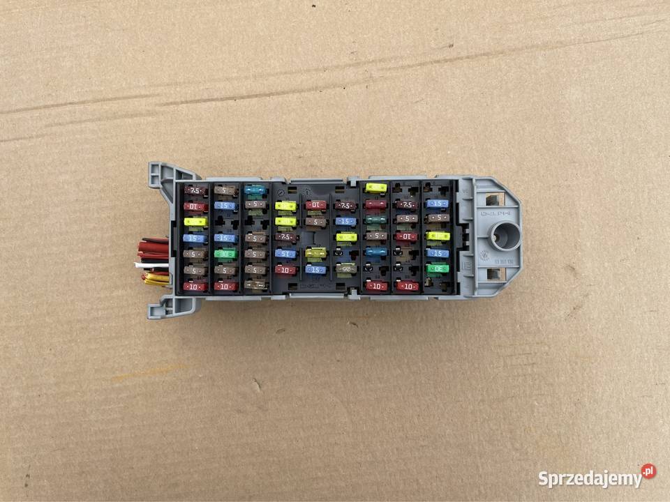 93363136 skrzynka bezpieczników Opel meriva a Skrzynki bezpieczników Szczecin